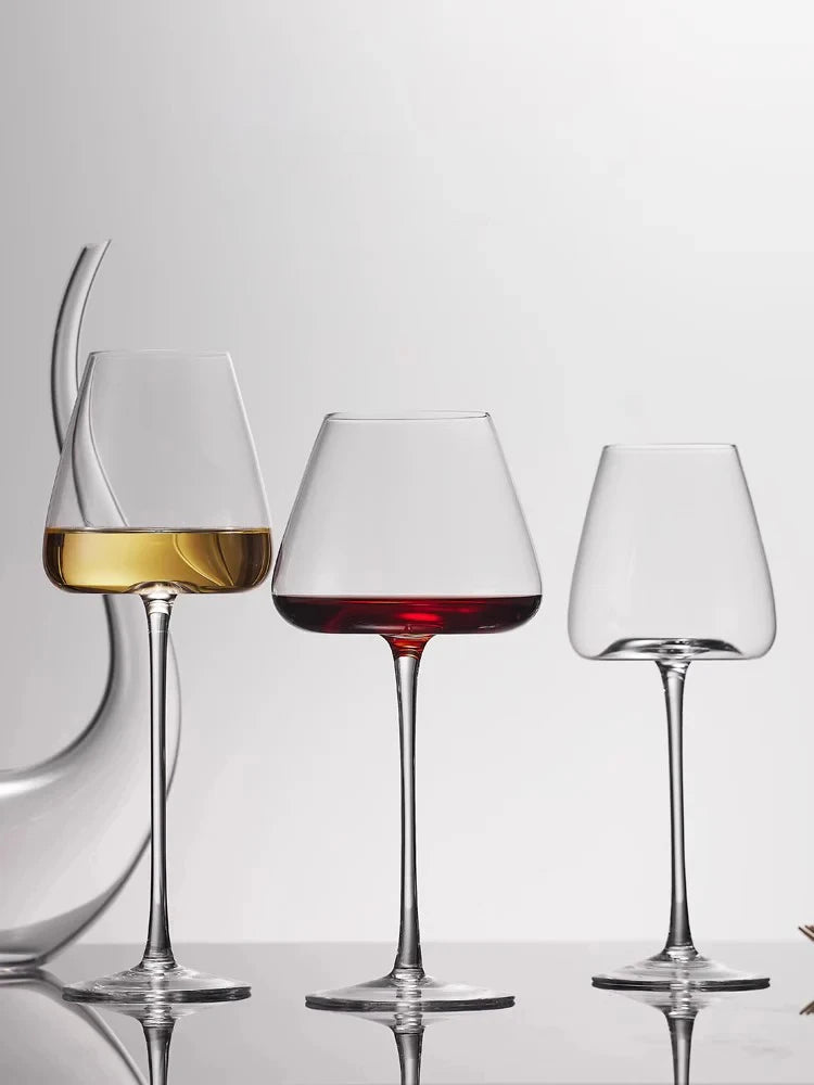 Large European Wine Glasses Burgundy Clear Red Wine Glasses High Value Crystal Glass Grape Champagne Glasses High Capacity